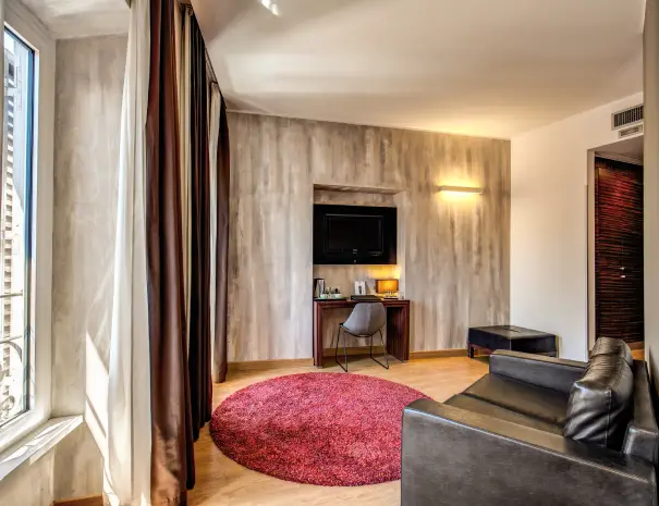 Suite (9)