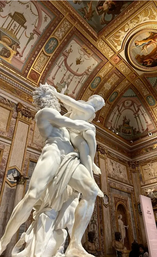 gallery-roma-hp_2